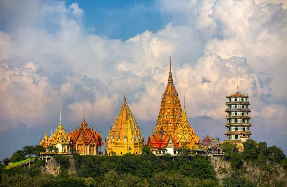 วัดถ้ำเสือ