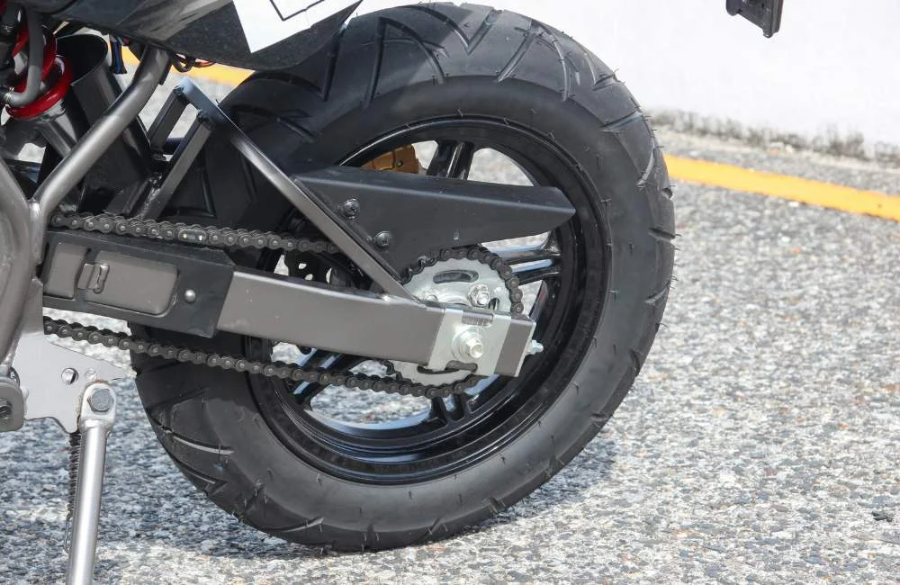 สัญลักษณ์บนยางมอเตอร์ไซค์